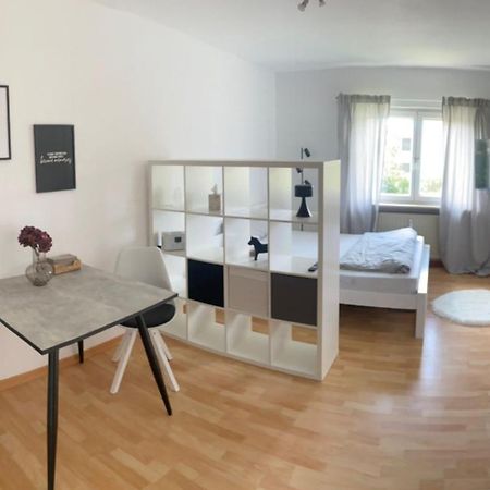 Charmante 1 Zimmerwohnung Mit Stellplatz Wurzburg Bagian luar foto